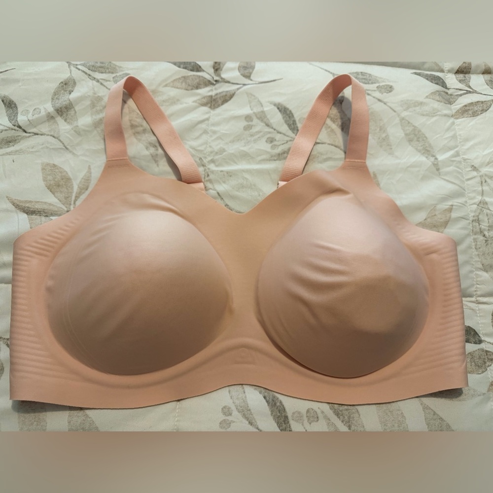 knix Soft Nude Seamless T-Shirt Bra